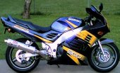 1996 Suzuki RF 900 R photo
